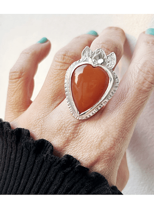 Anillo de plata con corazón de cornalina Milagrito