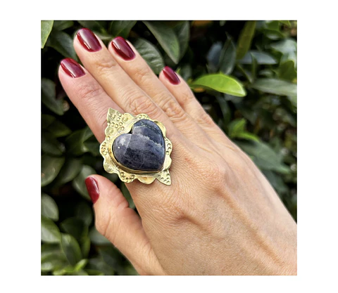 Anillo corazón tipo milagrito  con aventurina azul