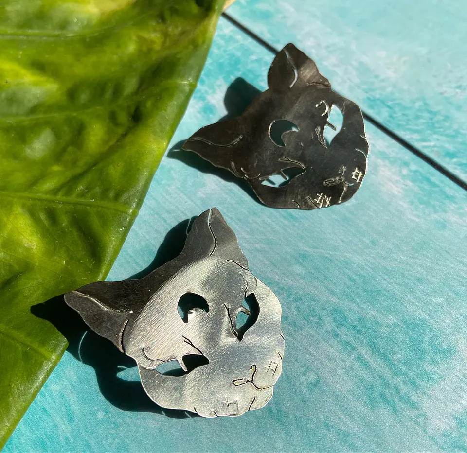 Aros o Pendientes de gato “gato lunar