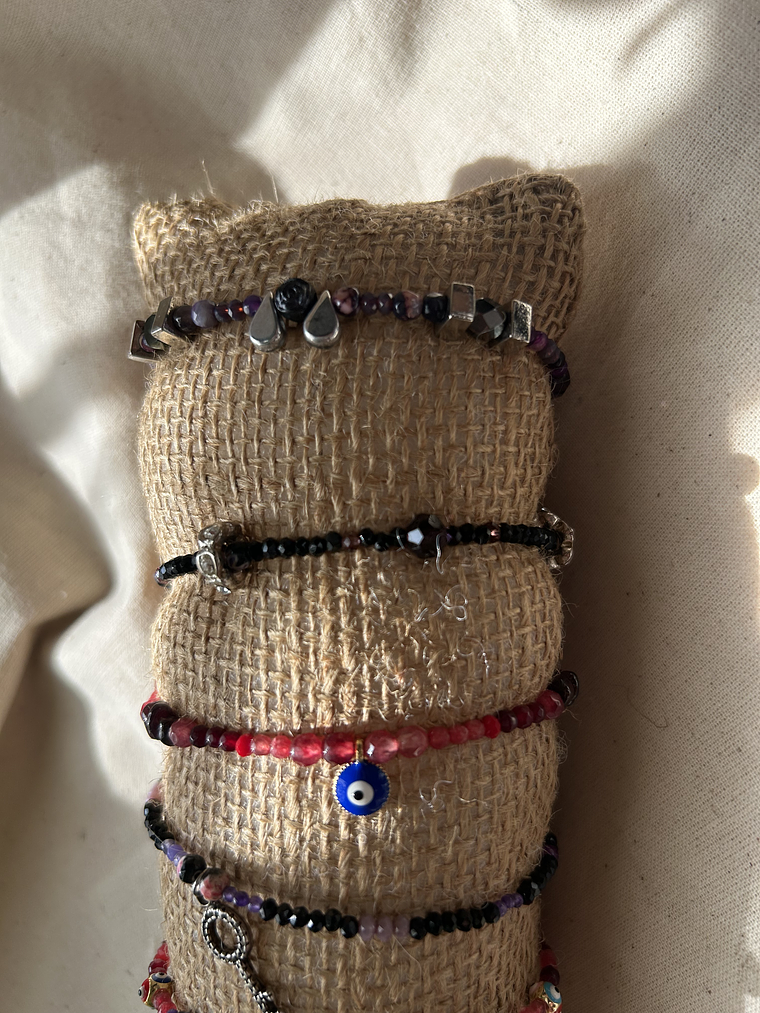 Pulsera con piezas turcas cristales checos y piedras naturales  6