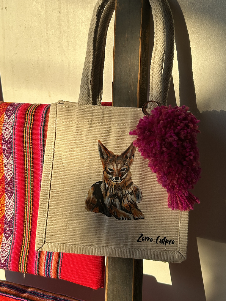 Tote bag, bolsas para ir de compras con ilustraciones de Caromagenta 4