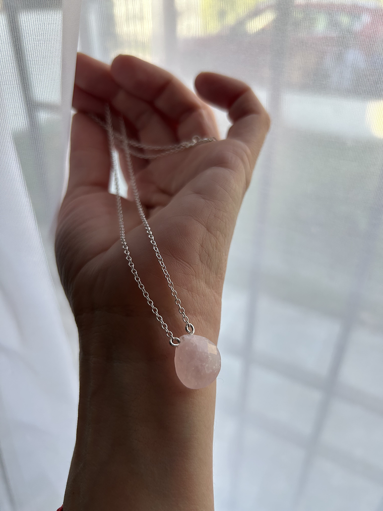 collares gota de piedra natural  2