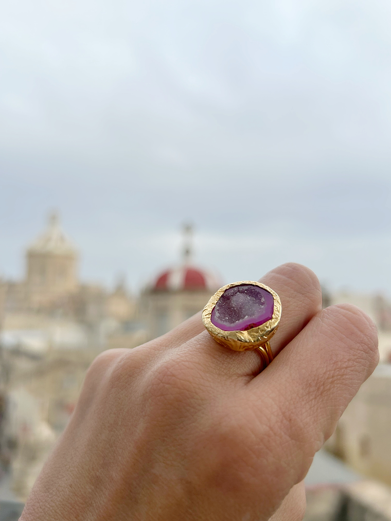 anillo agata en geoda con baño de oro 1