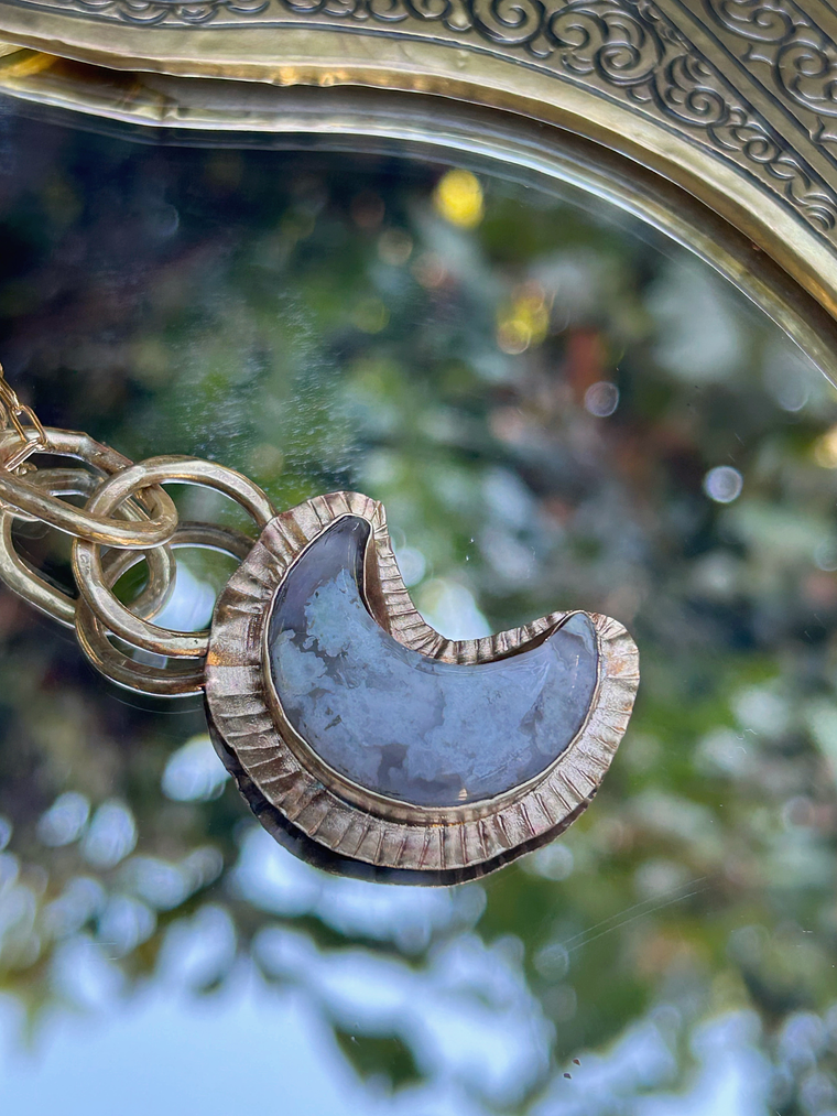 colgante luna calzedonia 1