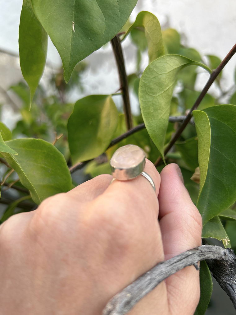 anillo cuarzo rosa en plata chilena 2