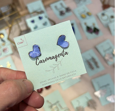 Aros o aretes de corazones esmaltados 