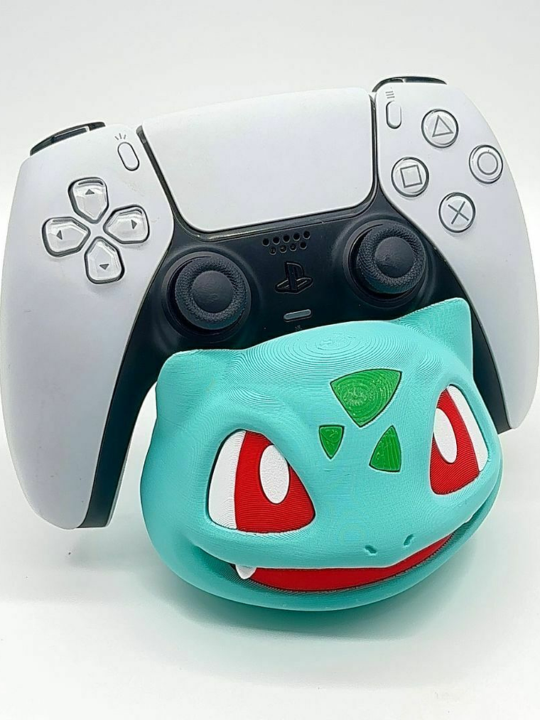 Soporte Bulbasaur para Mando PS5, PS4 y Xbox – Holder Pokémon 3