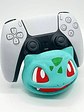 Soporte Bulbasaur para Mando PS5, PS4 y Xbox – Holder Pokémon - Miniatura 3