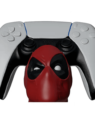 Soporte para Mando PS5 / PS4 / Xbox – Deadpool | Base Estable y Decorativa