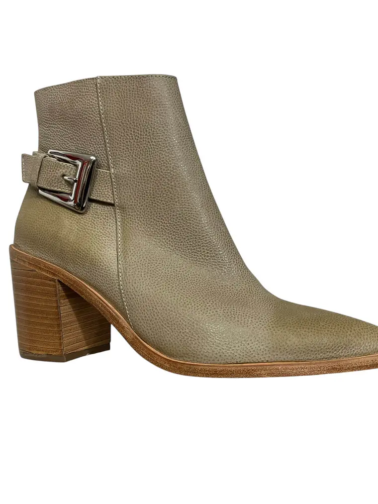 BOTIN  DE CUERO MILKY 9