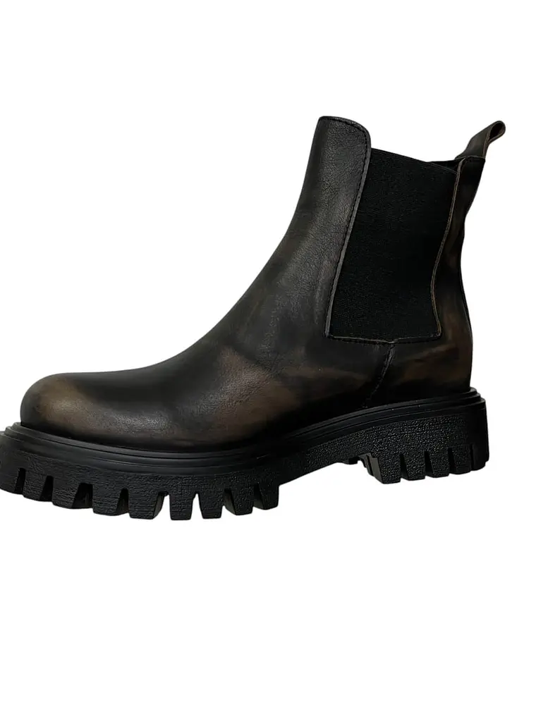 BOTIN  DE CUERO STREET 6