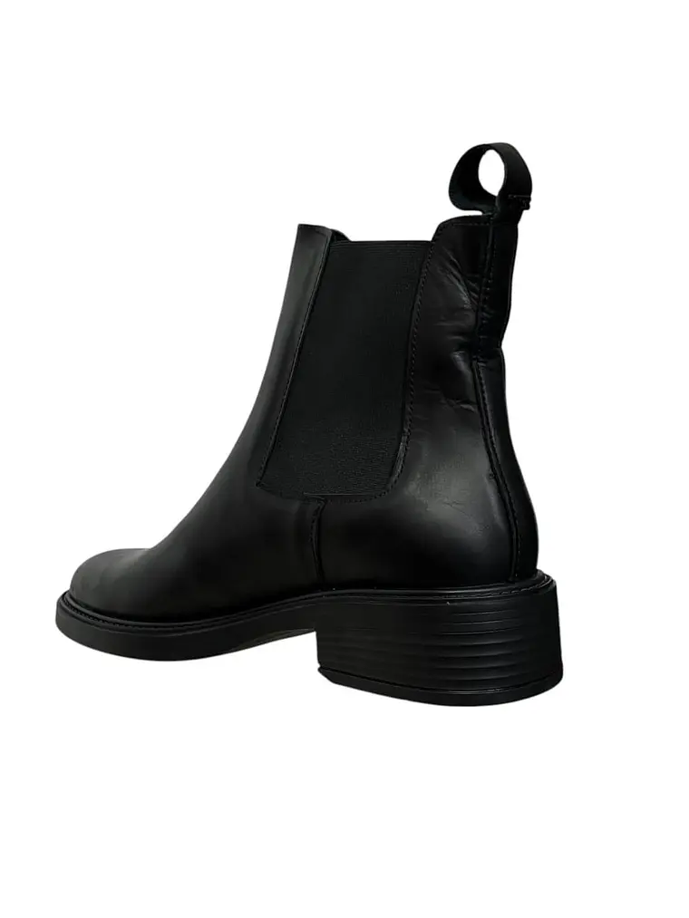 BOTIN  DE CUERO SYNK 5