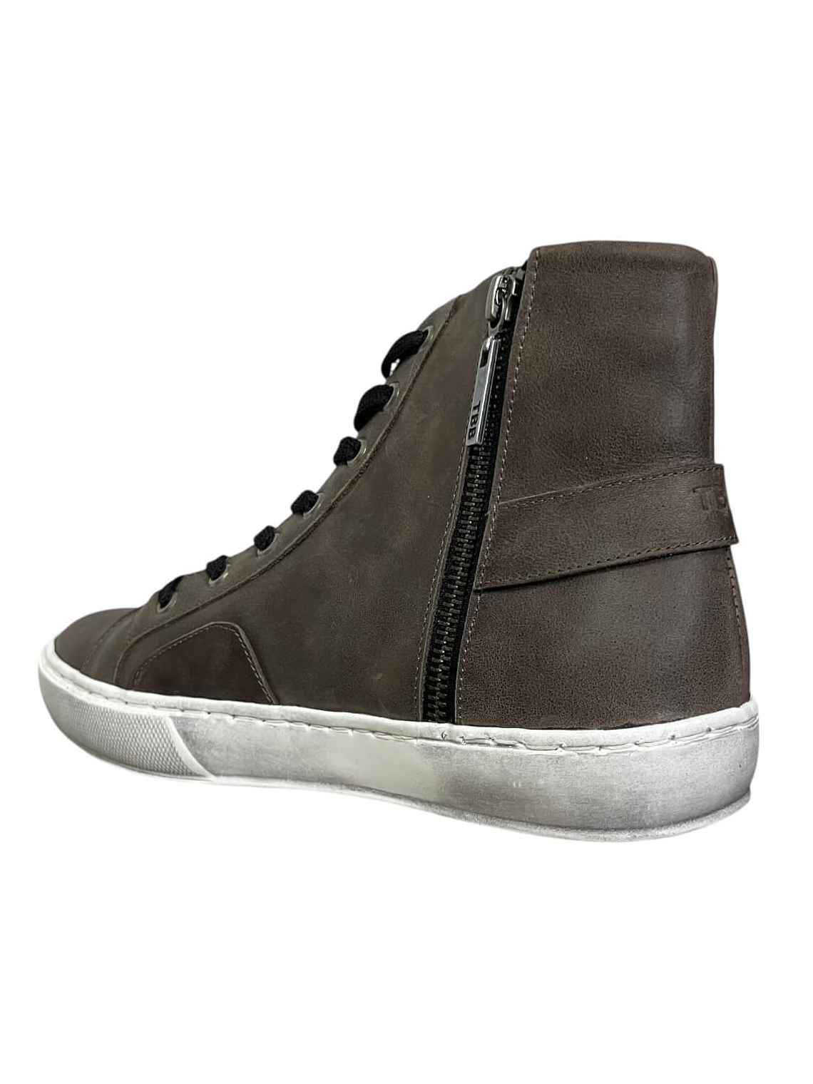 ZAPATILLA DE CUERO SUYM 3