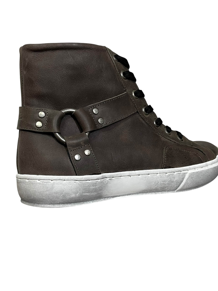 ZAPATILLA DE CUERO SUYM 8