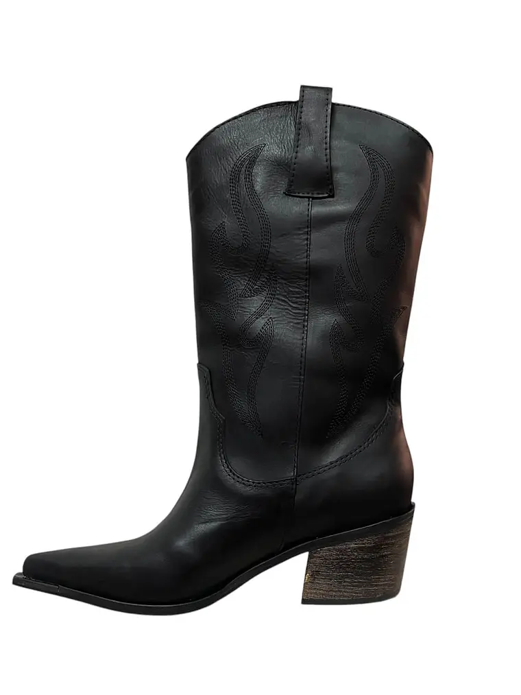 BOTA DE CUERO NORA  9