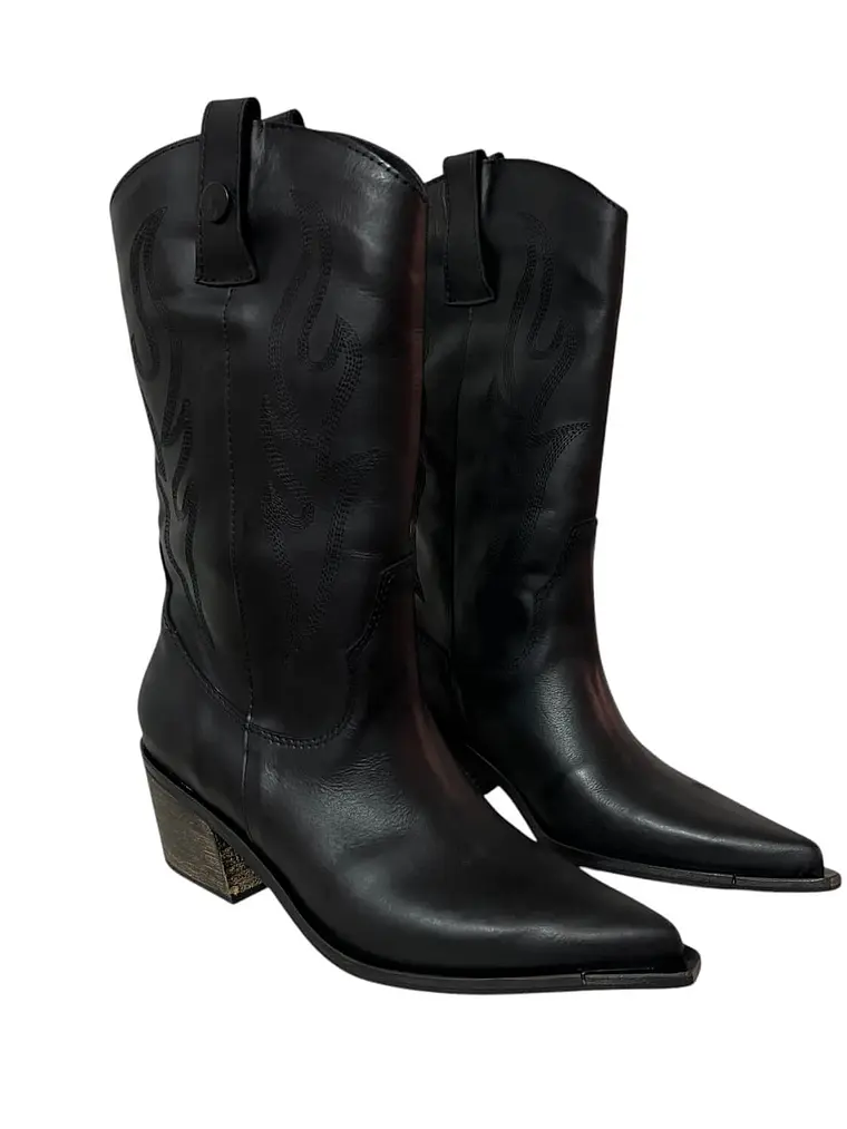 BOTA DE CUERO NORA  5