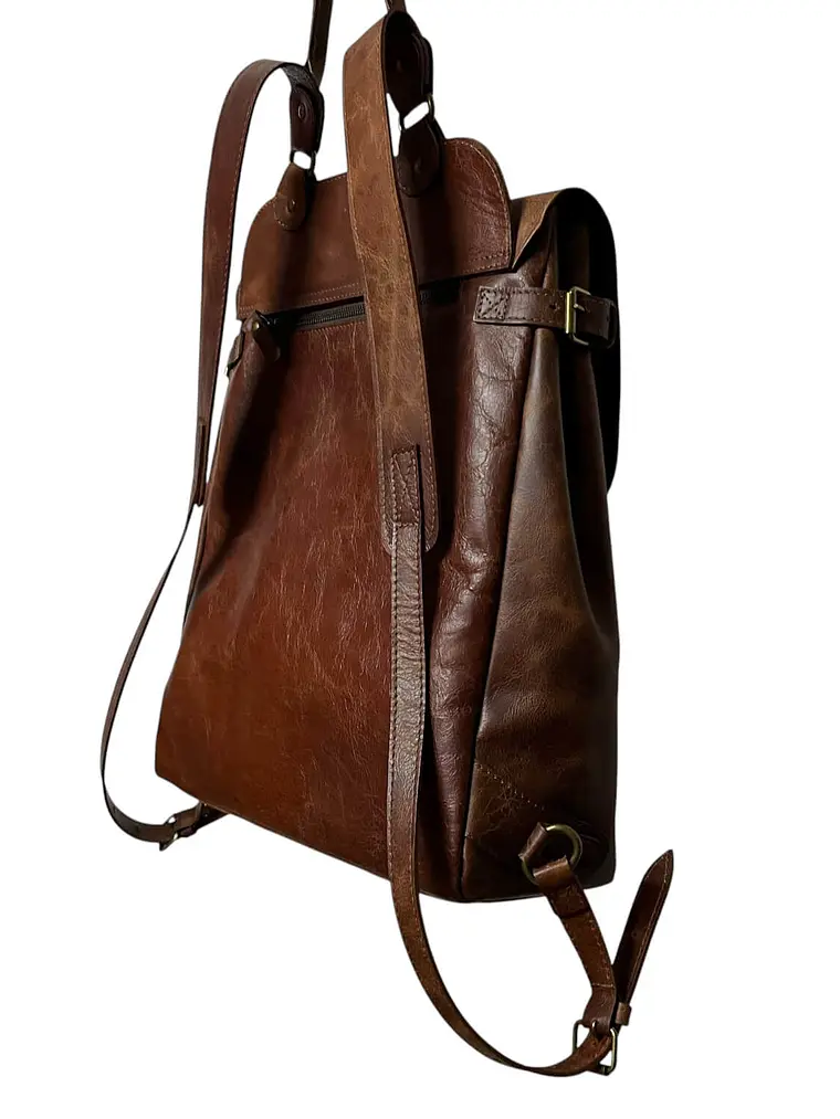 Mochila de Cuero PEDRO PABLO almendra 6