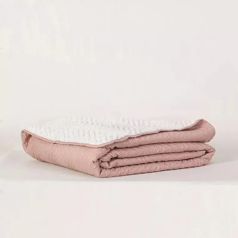 Quilt Sherpa color nude 2 plazas Mashini 3