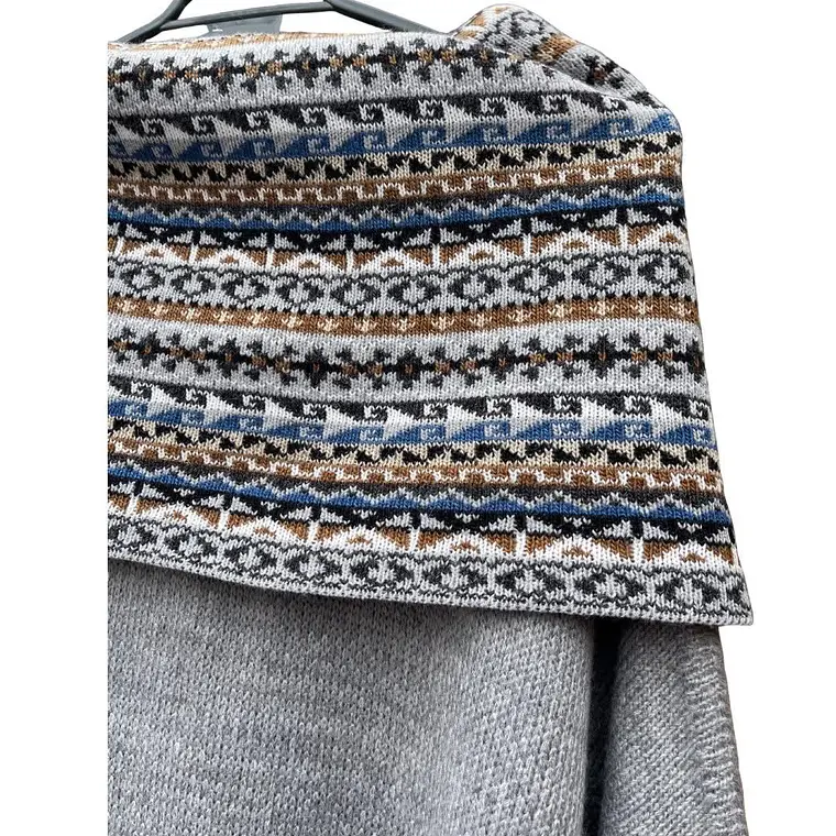 Poncho de Mujer Gris Claro Talla M 3
