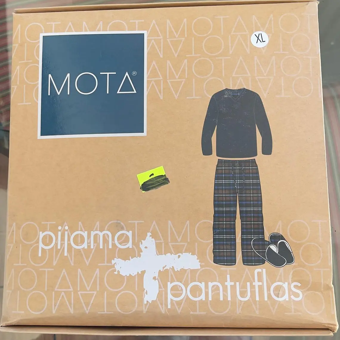 Pijama Algodón + Pantuflas Mota Talla L - XL 5