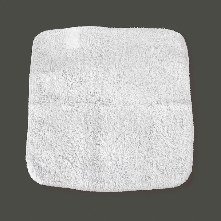 Toalla facial CANNON 30x30 – Fileteada. Saldo de exportación 2