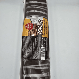 Torta com cobertura de cacau e recheio de leite Hiper Delicia 400 gr
