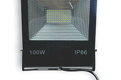 Proyector LED de 100 Watts Iluminación