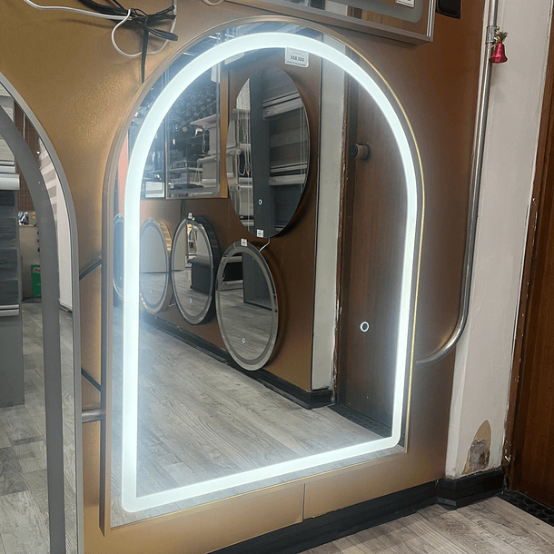 Espejo LED Arco 70 x 90 Iluminación 3 Tonos de Luz 2