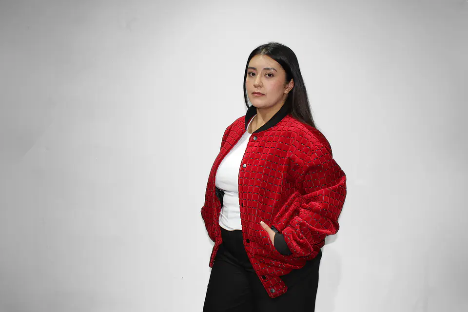 chaqueta cuadrado roja 4