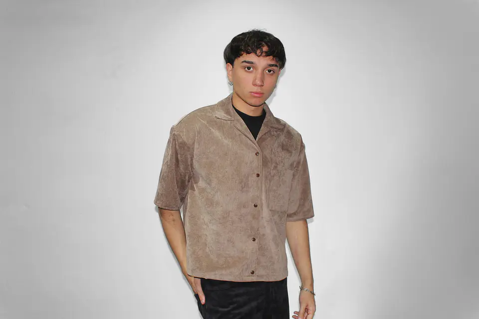 camisa boxyfit pana cafe 1