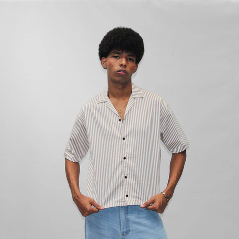 camisa capuchino