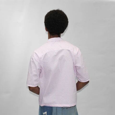 camisa rosa