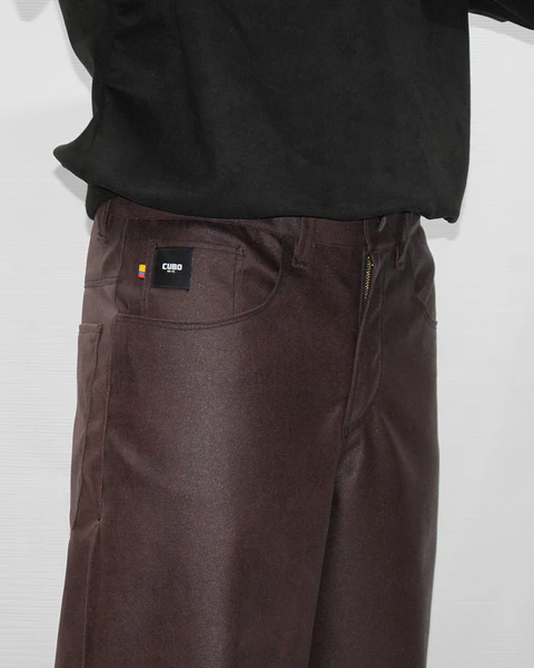 Pantalon Vino Baggy Mal Portado