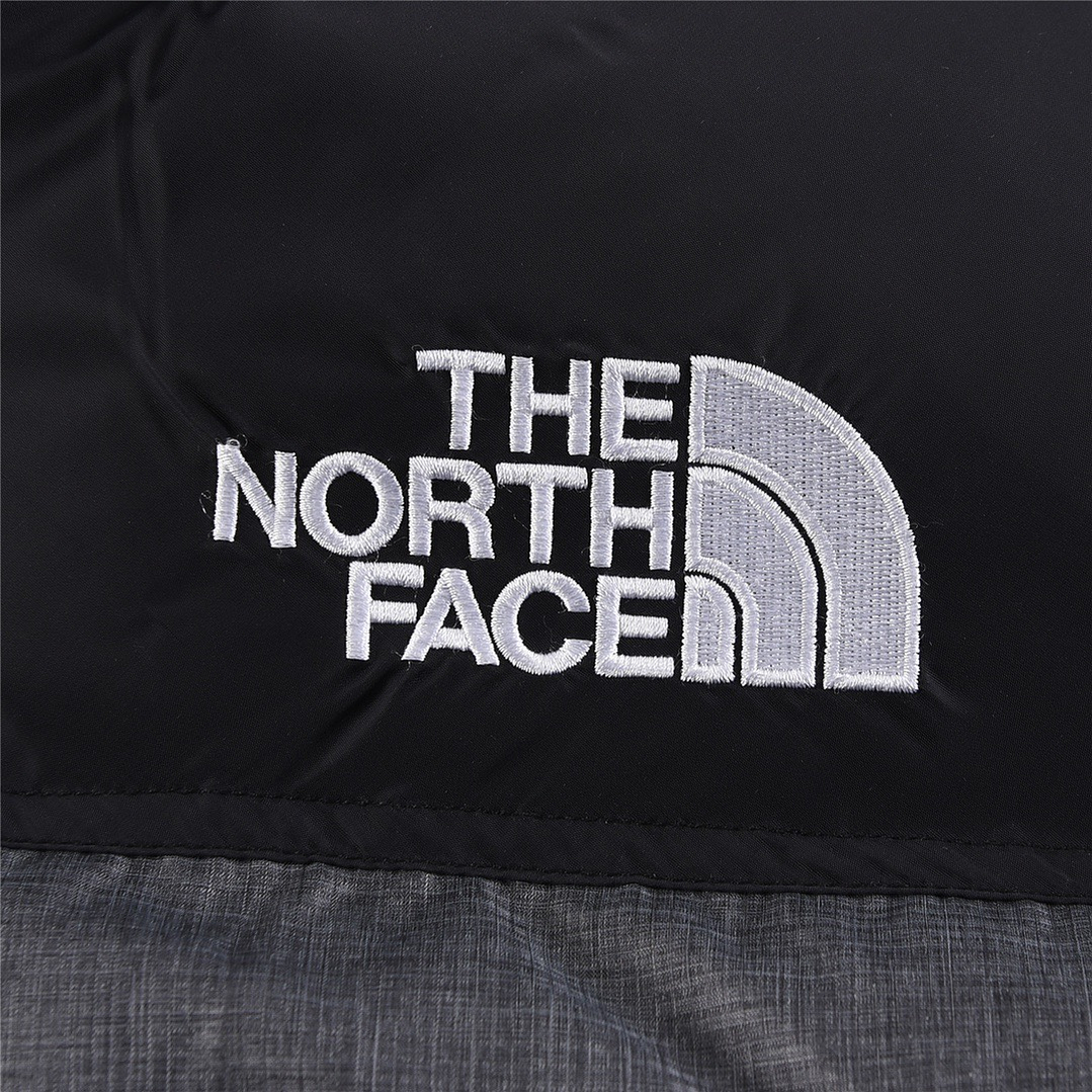 The North Face 1996 Retro Nuptse Jacket  6