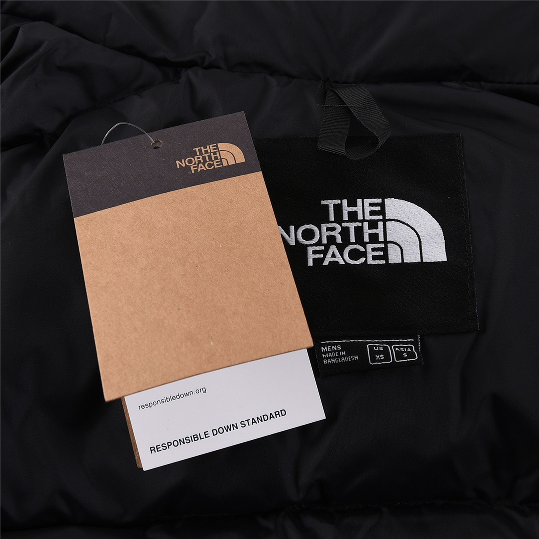 The North Face 1996 Retro Nuptse Jacket  6