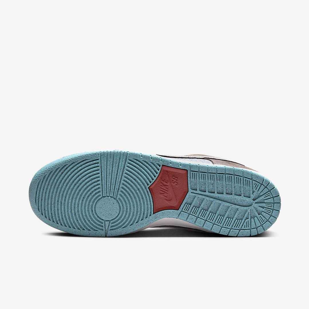 Nike SB Dunk Low 'Big Money Savings' (2024) 6