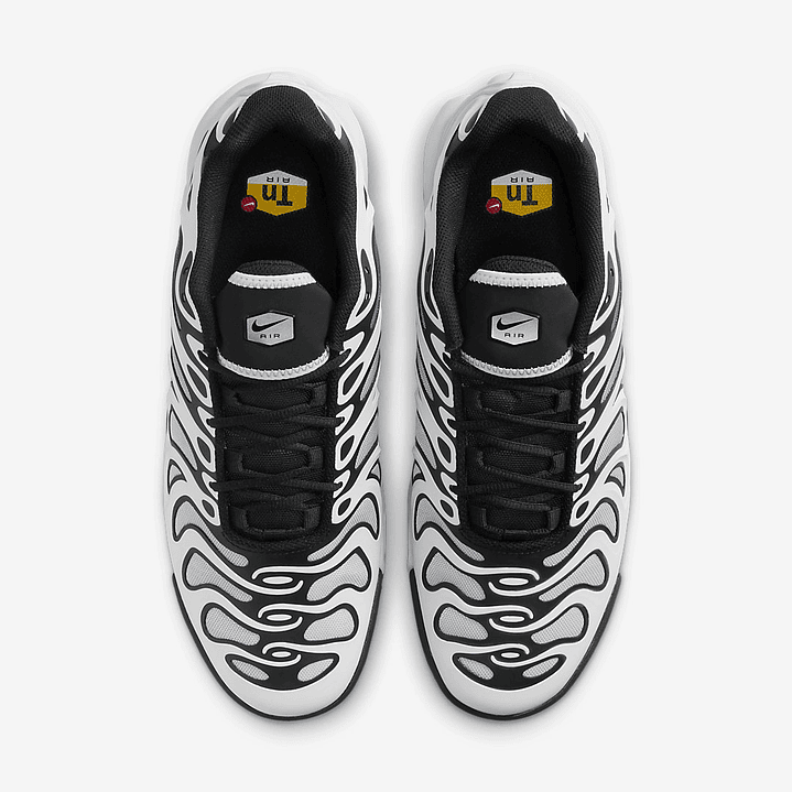 Nike Air Max Plus Drift Metallic Silver 5