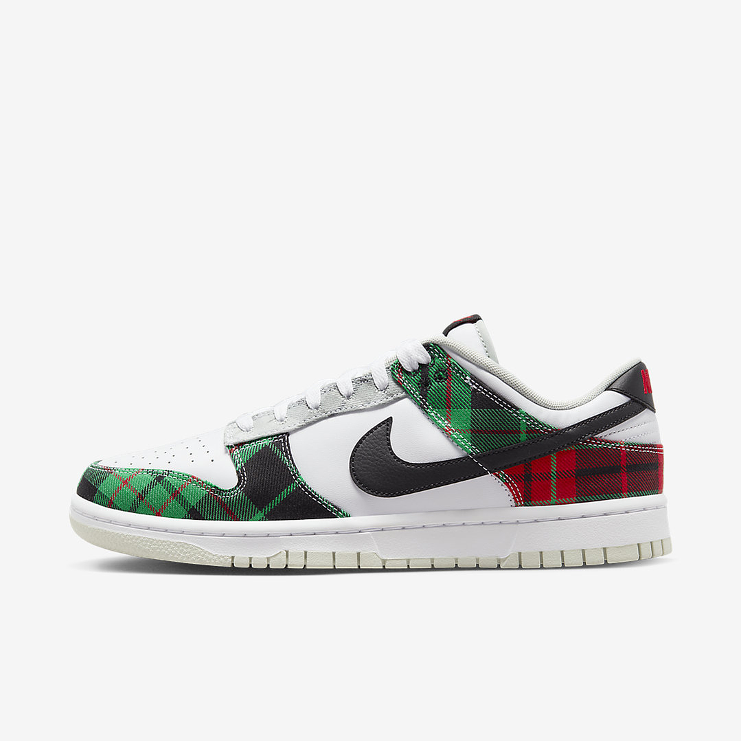 Nike Dunk Low Tartan Plaid 1