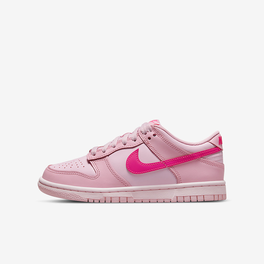 Nike Dunk Low Triple Pink 1