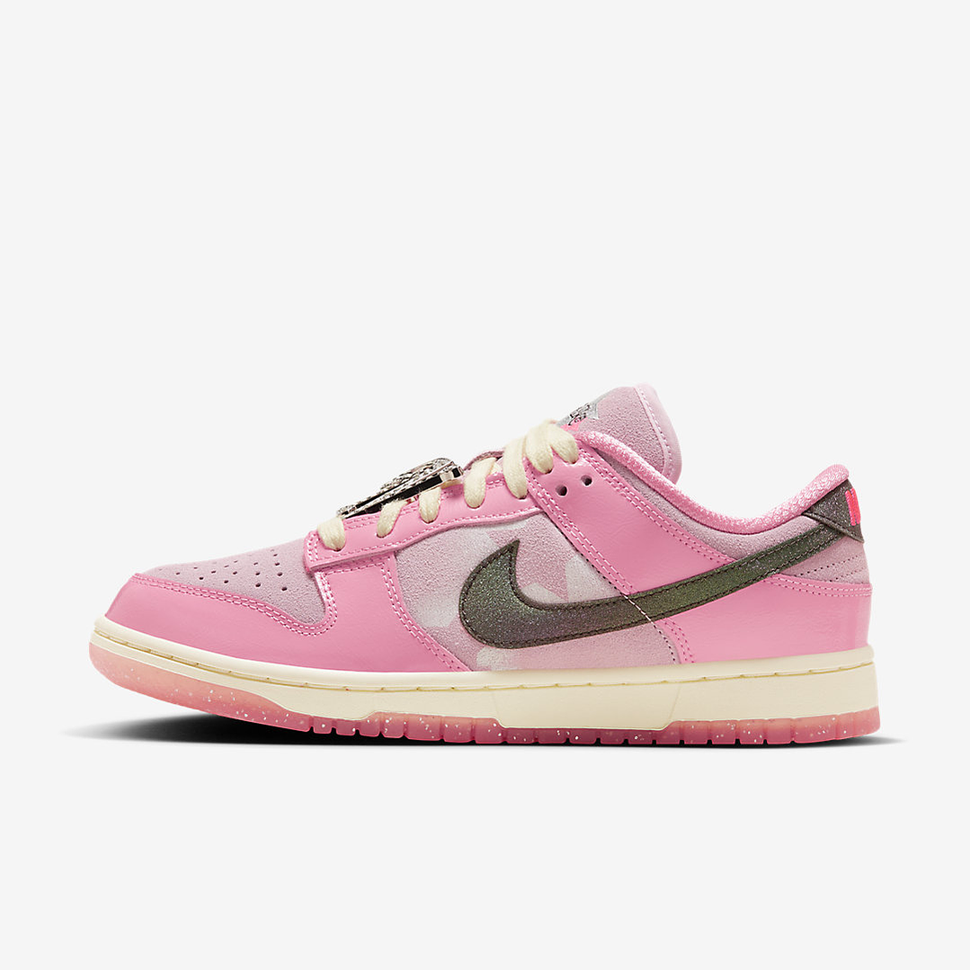 Nike Dunk Low LX Barbie (Women's) 1