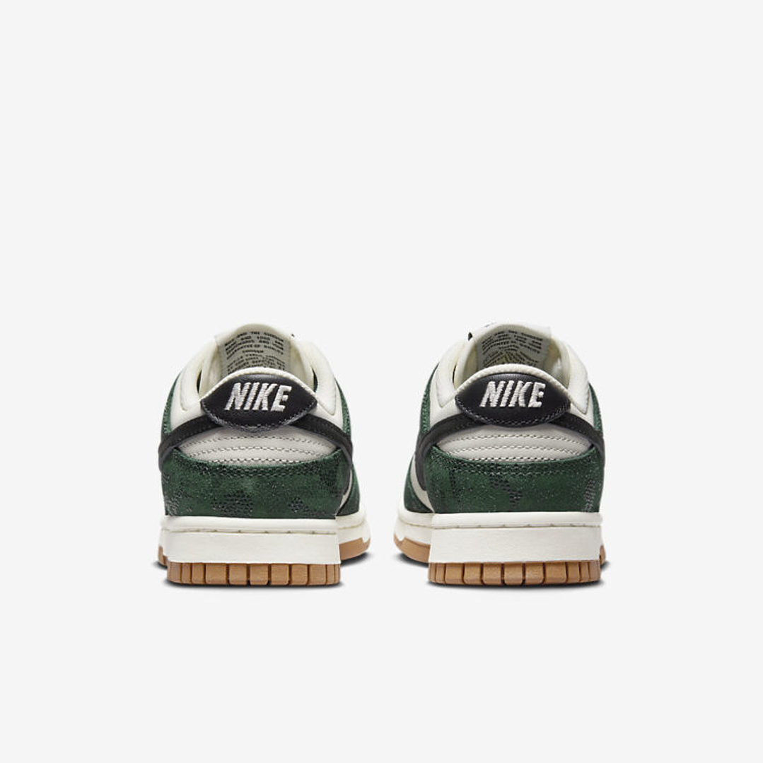 Nike Dunk Low Green Snake (Women) 6