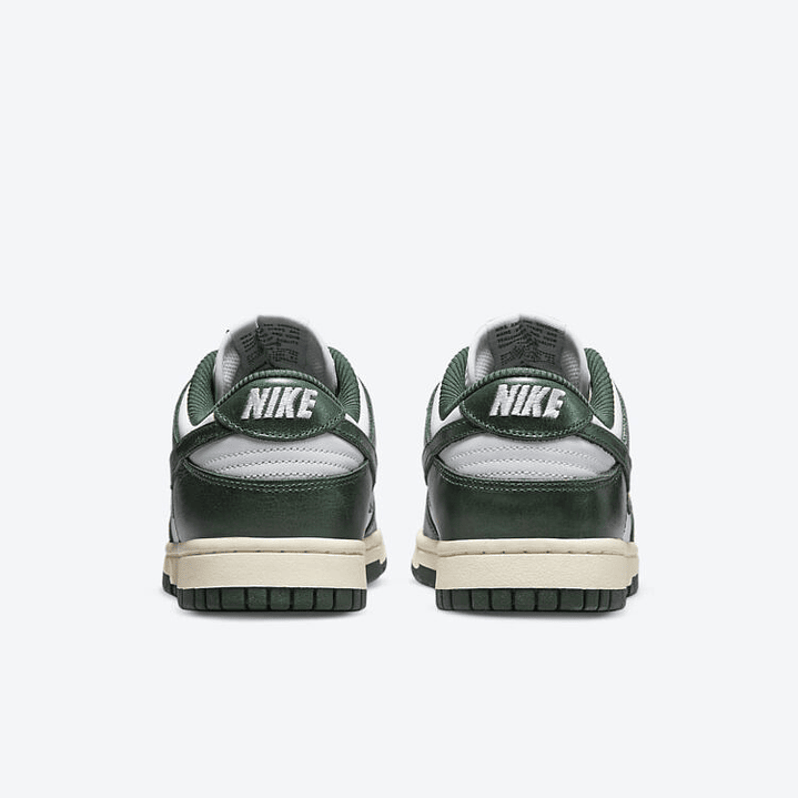 Nike Dunk Low Vintage Green (Women's) 6