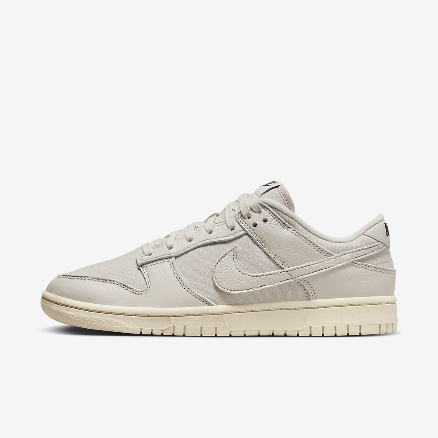 Dunk Low Premium Light Orewood Brown 1