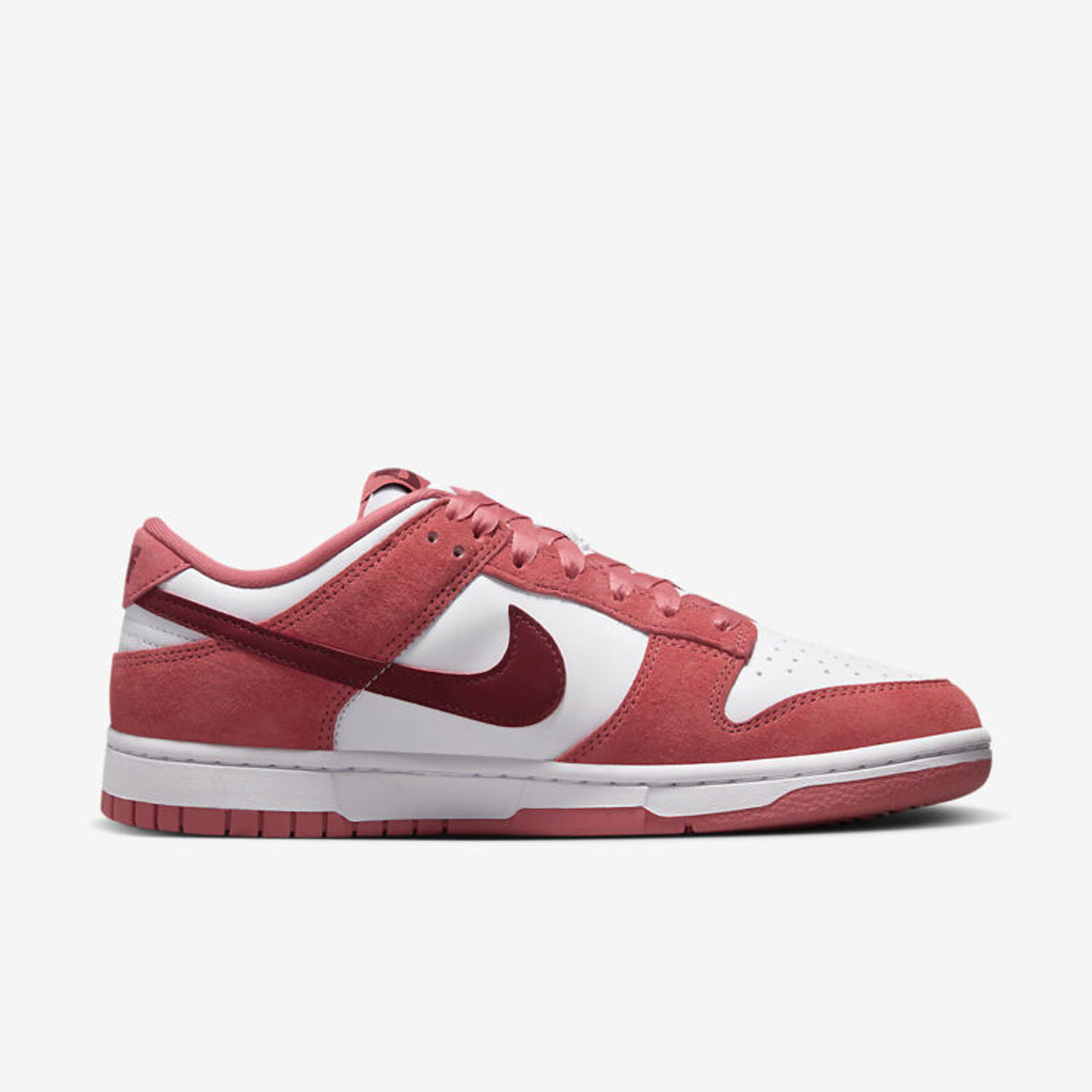 Nike Dunk Low Valentine's Day (2024) (Women's) 3