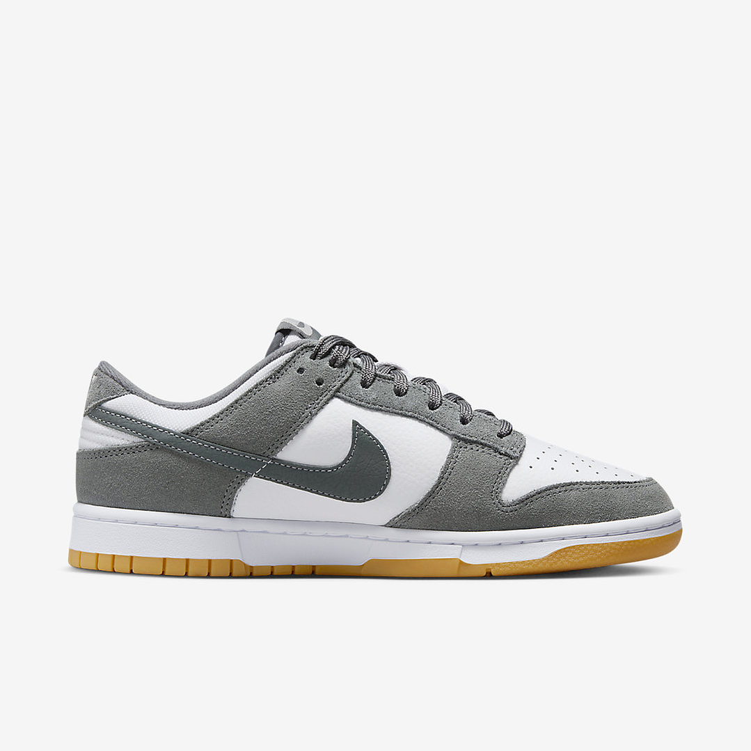 Nike Dunk Low Smoke Grey Gum 3M Swoosh 3
