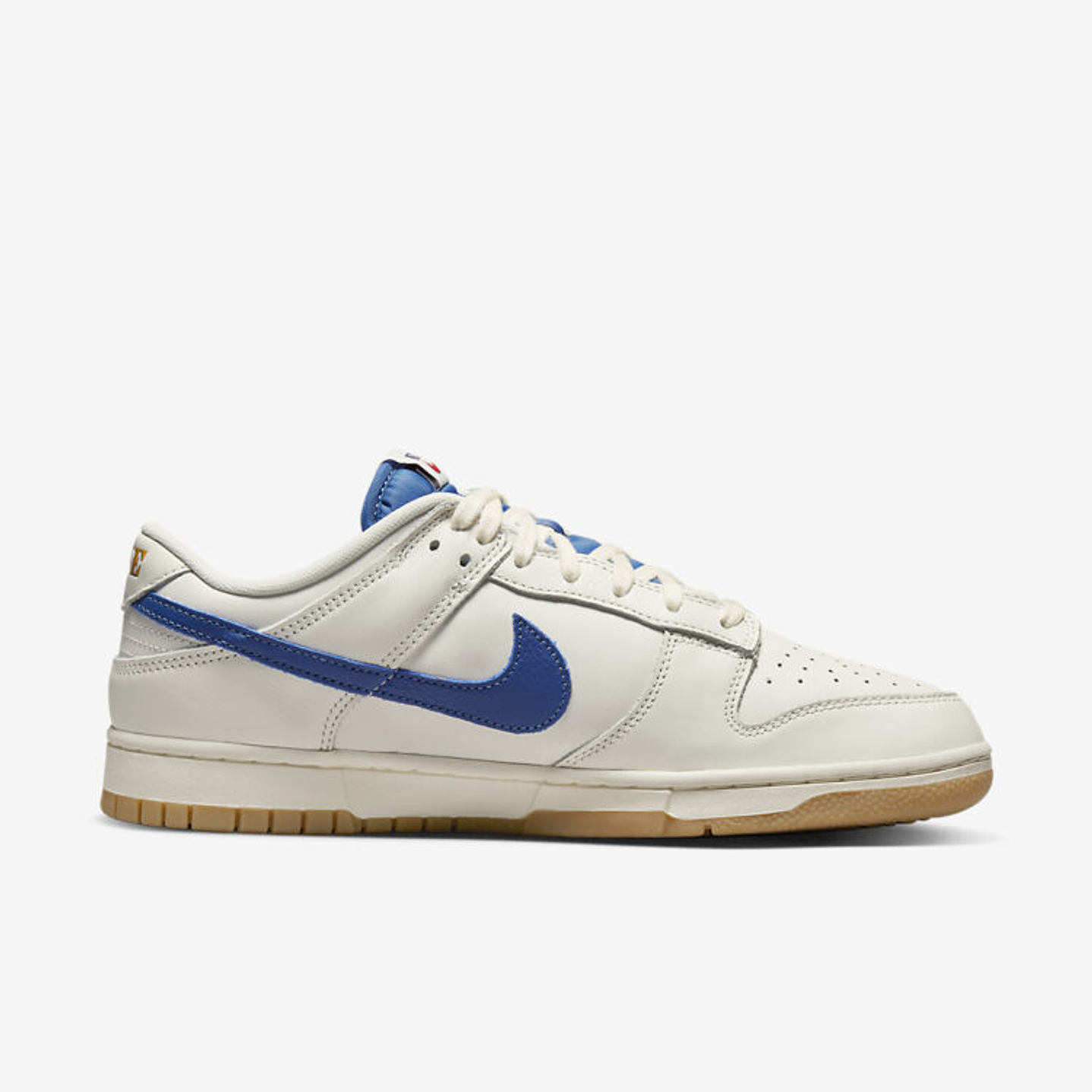 Nike Dunk Low SE Sail Dark Marina Blue 3