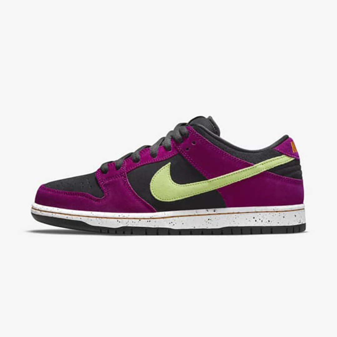 Nike SB Dunk Low Pro ACG Terra Red Plum 1