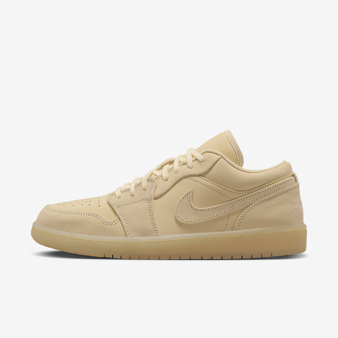 Jordan 1 Low SE Sand (Women's) 1