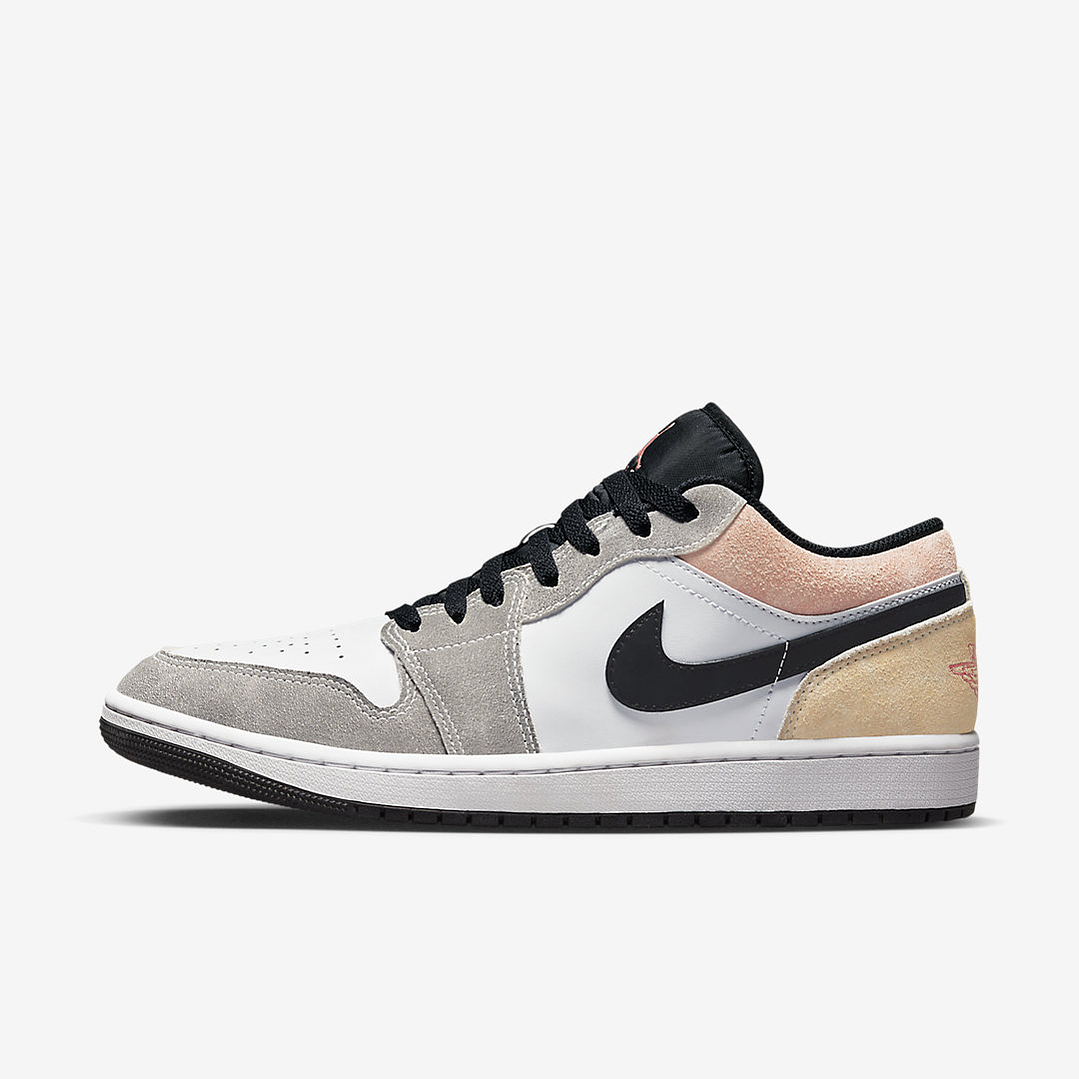 Jordan 1 Low SE Flight Club 1