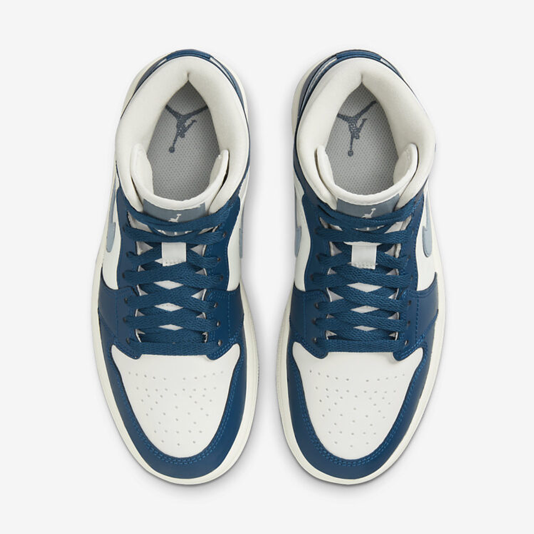 Jordan 1 Mid French Blue (Women's) 4